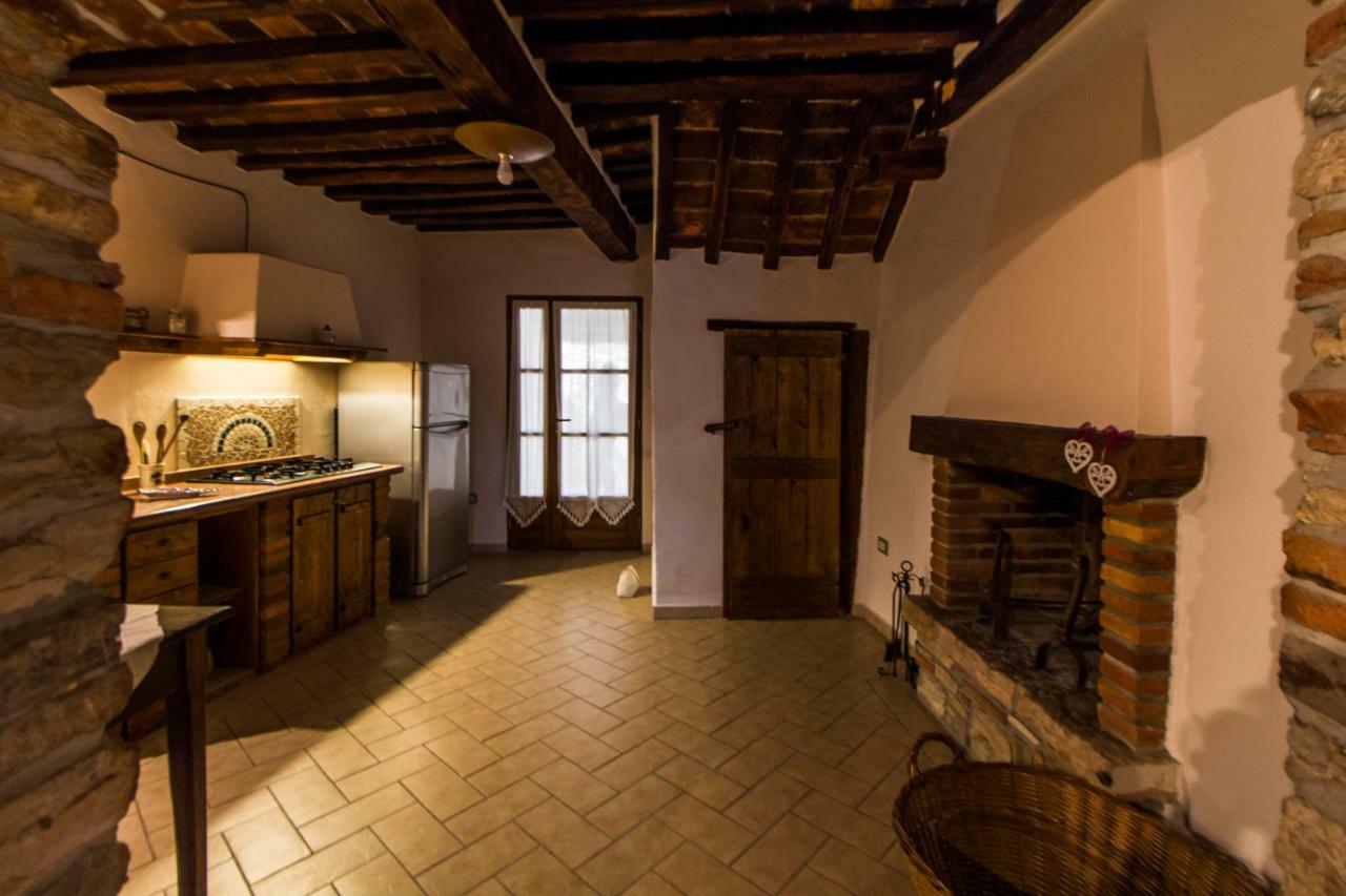 Apartament Le Dame Del Borgo Sassetta Zewnętrze zdjęcie
